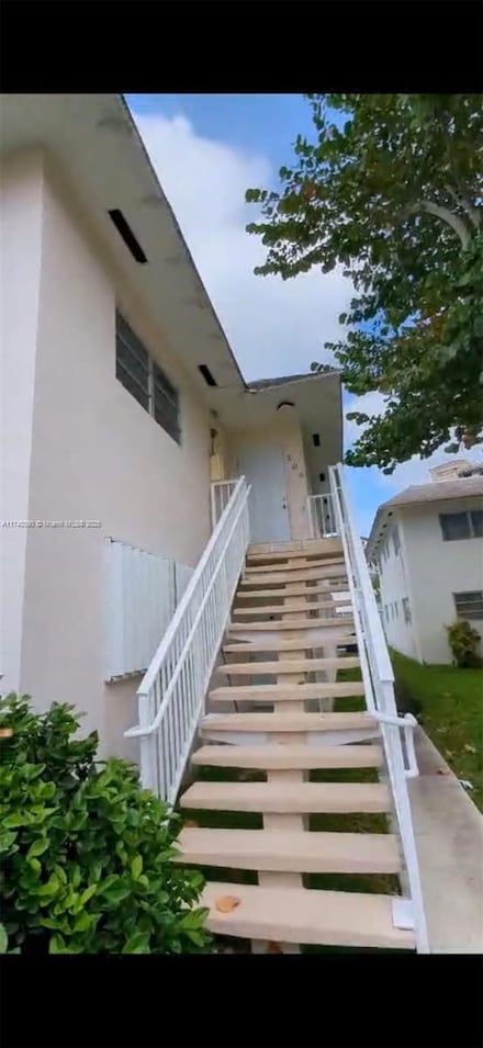 7340 SW 82nd St Unit C206, Miami, FL 33143