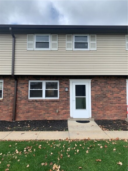 382 Northgate Dr Unit L, Apollo, PA 15613