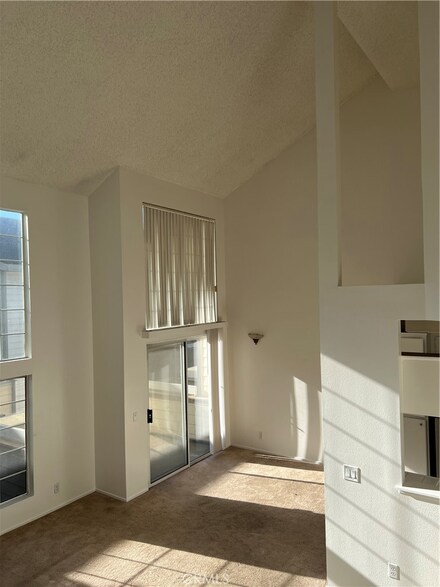 11150 Glenoaks Blvd Unit 30, Pacoima, CA 91331