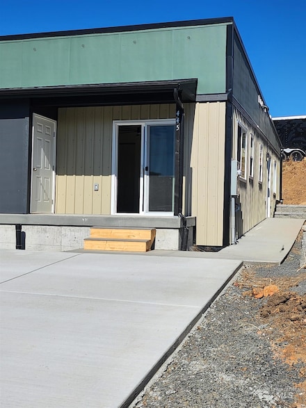 433 Powers Ave, Moscow, ID 83843