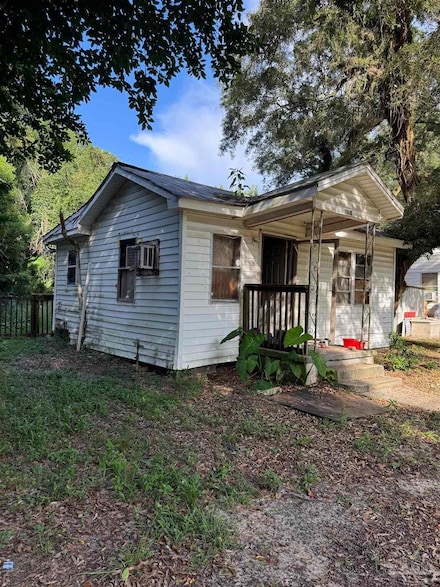 1104 N Green St, Pensacola, FL 32505