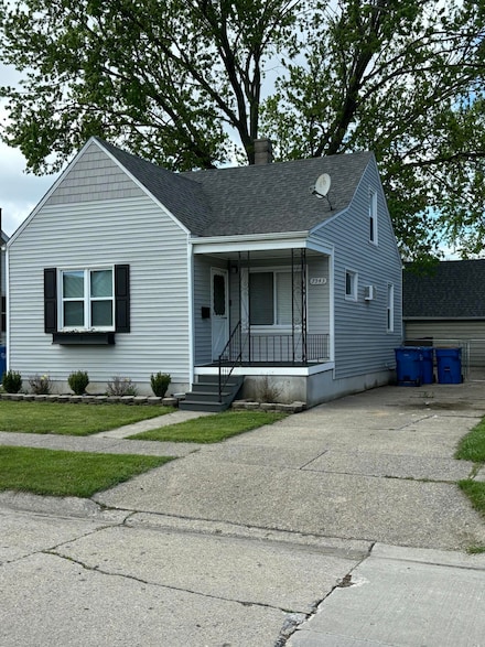 7543 Ford Ave, Warren, MI 48091