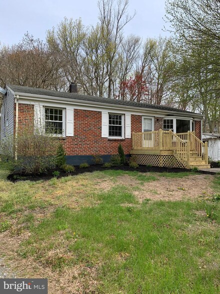 1548 Main St, Port Norris, NJ 08349