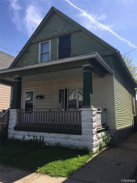 269 Barnard St, Buffalo, NY 14206