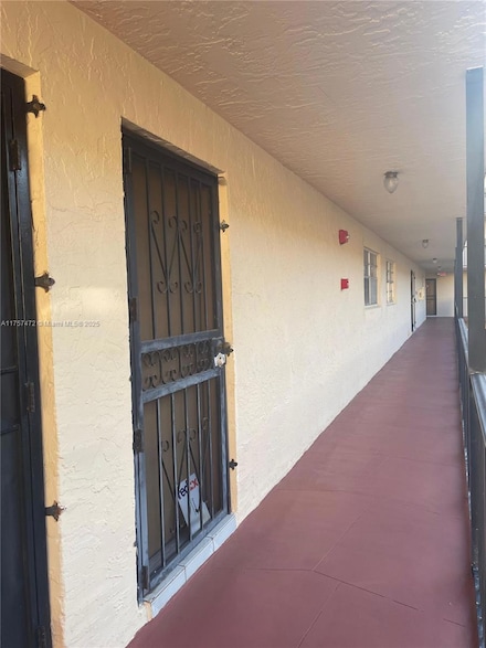 1075 W 68th St Unit 108, Hialeah, FL 33014