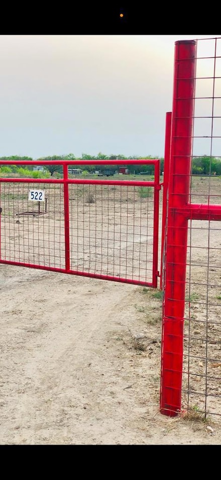 522 Sleeping Spring Rd, Eagle Pass, TX 78852