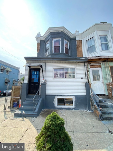 718 W Butler St, Philadelphia, PA 19140