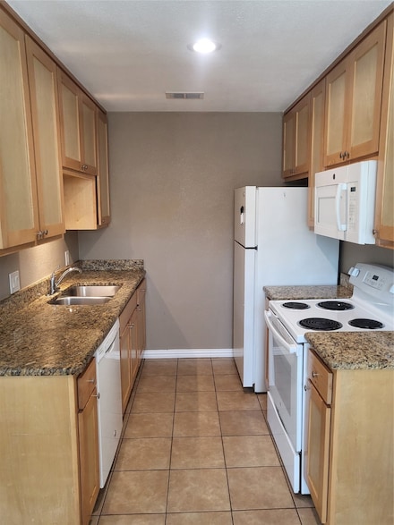 2016 Paisley Dr Unit D, Arlington, TX 76015