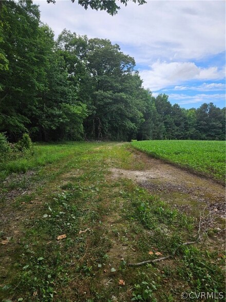 0 Bacons Ln, Gloucester, VA 23061