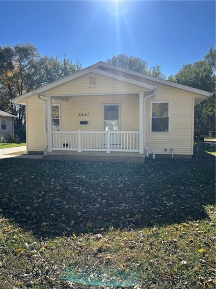 3937 E Hickory St, Decatur, IL 62526