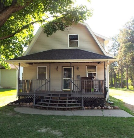 1623 Clermont St, Antigo, WI 54409