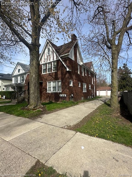 20 Thorpe St, Pontiac, MI 48341