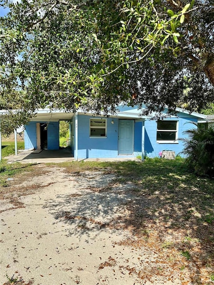 954 Fordson Ave, Labelle, FL 33935