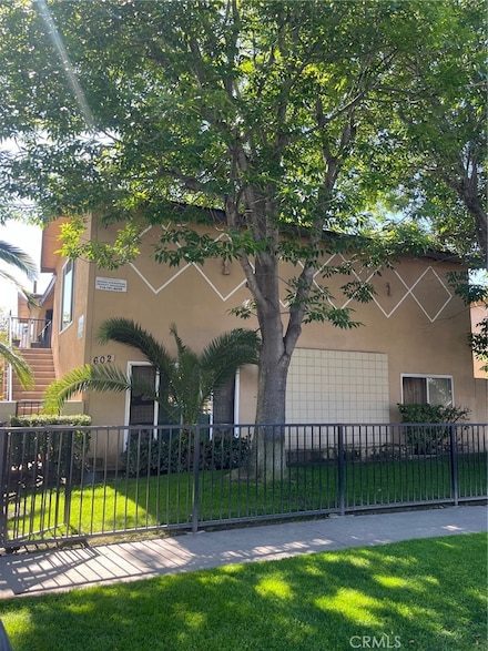 602 E Wilhelmina St, Anaheim, CA 92805