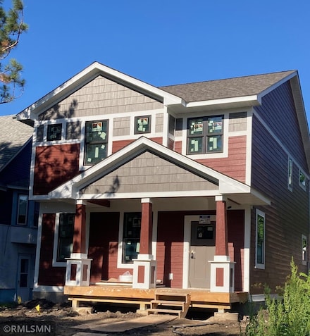 2211 Oliver Ave N, Minneapolis, MN 55411