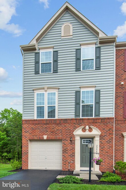 22846 Yellow Oak Terrace, Sterling, VA 20166