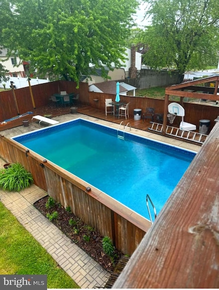 7740 Notley Rd, Pasadena, MD 21122