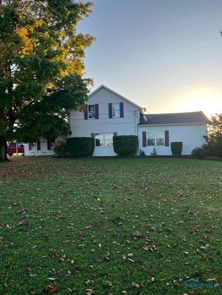 4746 County Road 10, Bryan, OH 43506