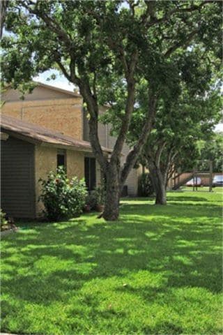 4315 Carroll Ln, Corpus Christi, TX 78411