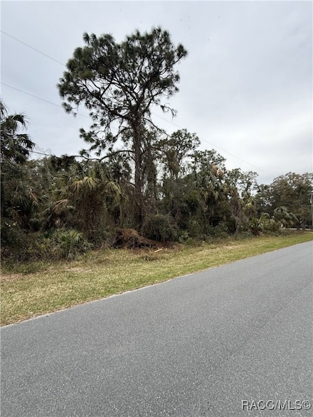 9942 W Hawthorne St, Crystal River, FL 34428