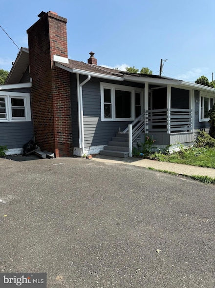 257 St, Carneys Point, NJ 08069