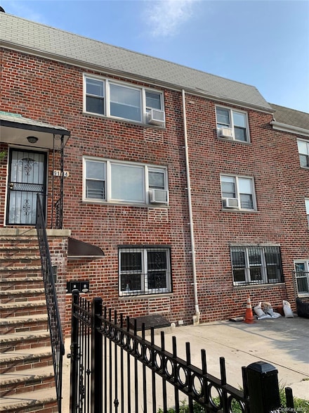 9114 23rd Ave, East Elmhurst, NY 11369