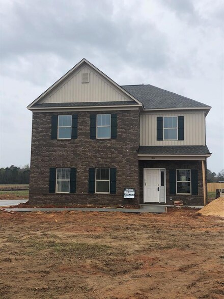1210 Sandpiper Dr, Sumter, SC 29154