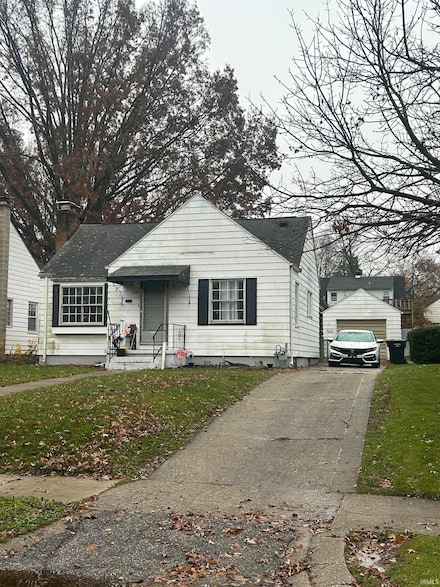 536 E Oakside St, South Bend, IN 46614