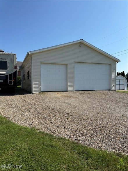 6260 Saint Marys Rd, Nashport, OH 43830