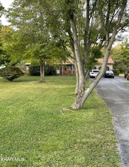 2206 Grandview Rd, Tyrone, PA 16686
