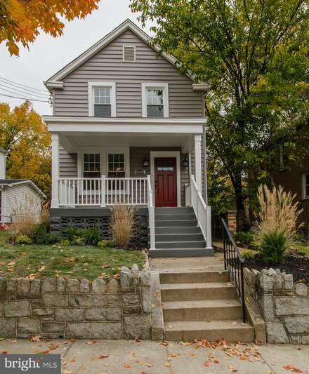 3050 Monroe St NE, Washington, DC 20018