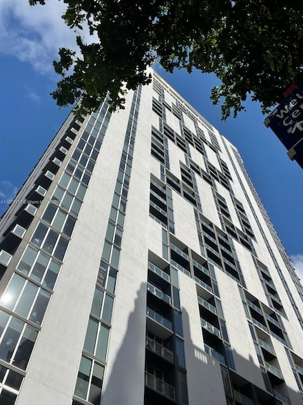 151 SE 1st St Unit 1111, Miami, FL 33131