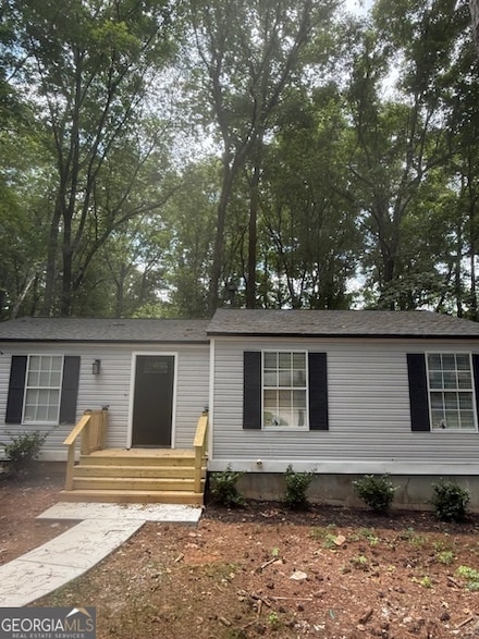 104 N Meade Dr, Peachtree City, GA 30269