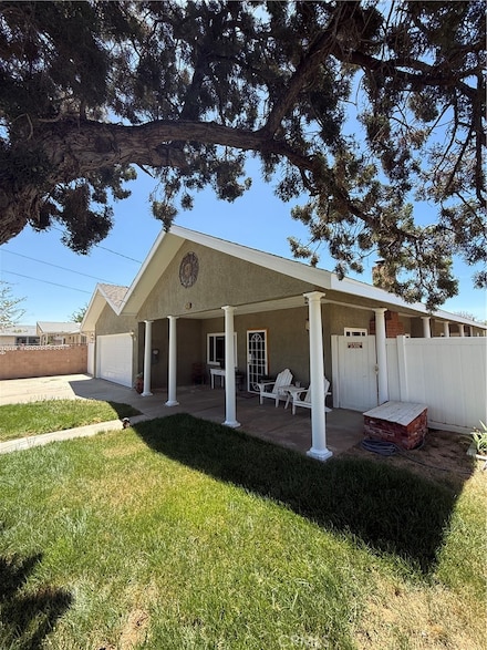 4230 W Avenue l2, Lancaster, CA 93536