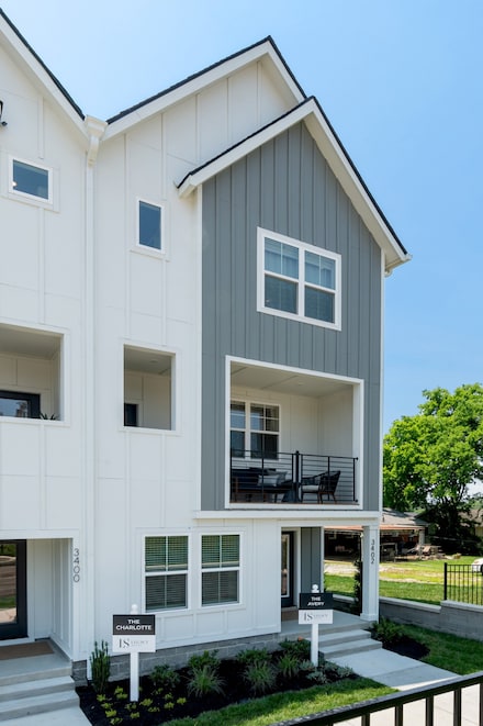 3336 Conviser Dr, Nashville, TN 37207