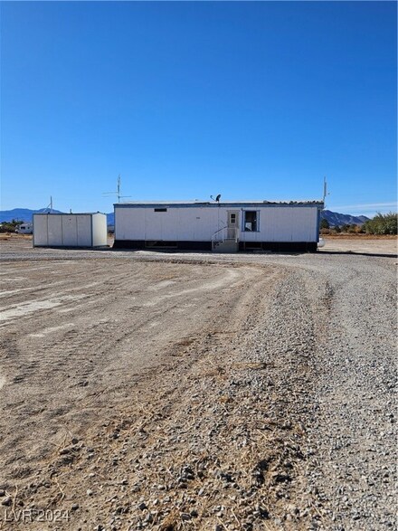 2360 N Linda St, Pahrump, NV 89060