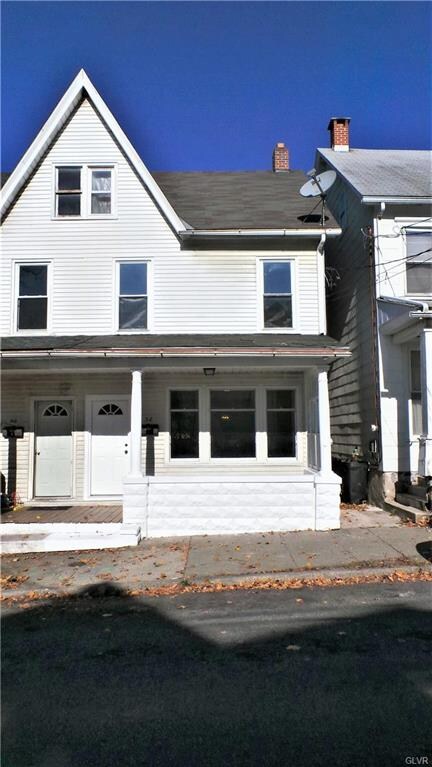 38 Dowell St, Slatington, PA 18080