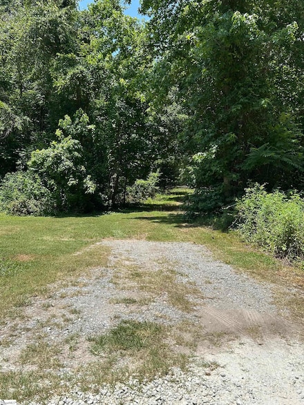 171 Henderson Trail, Chesnee, SC 29323
