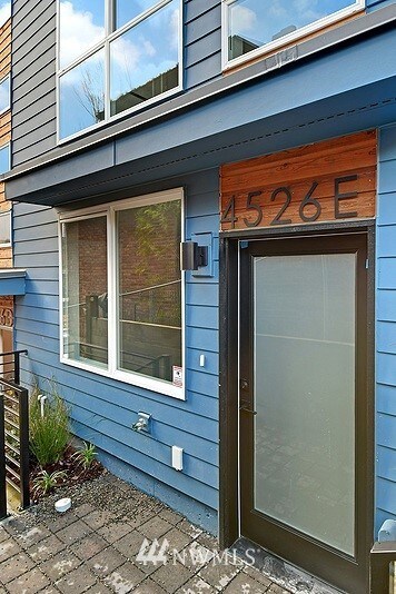 4526 Delridge Way SW Unit E, Seattle, WA 98106