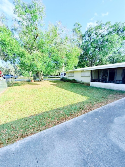 822 SE 9th St, Okeechobee, FL 34974