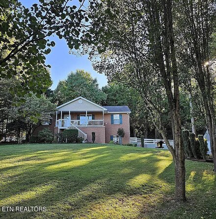 8601 Ball Park Ln, Knoxville, TN 37920