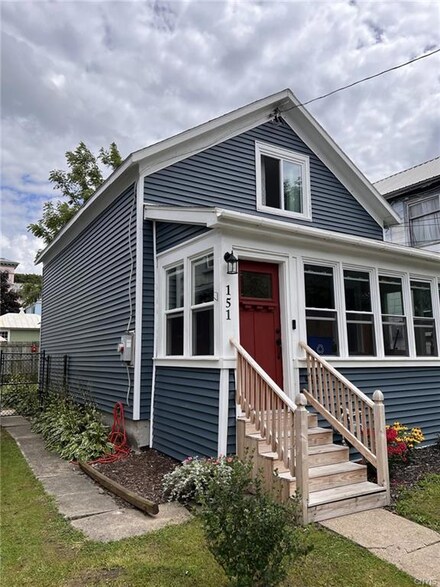 151 E 2nd St, Oswego, NY 13126