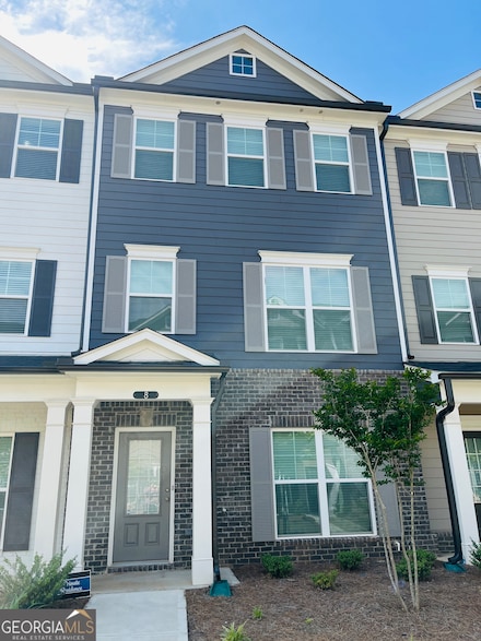 8 Iron Dr, Newnan, GA 30265