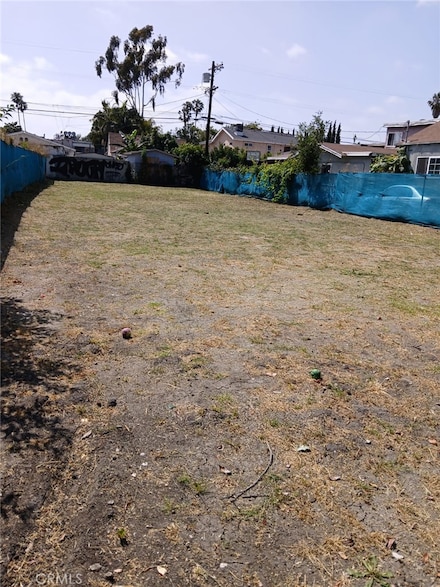 2401 Carmona Ave, Los Angeles, CA 90016