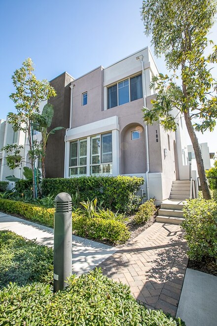 5560 Boardwalk Unit 106, El Segundo, CA 90245