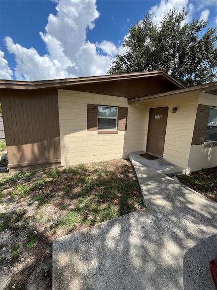 1736 3rd St NW Unit B, Winter Haven, FL 33881