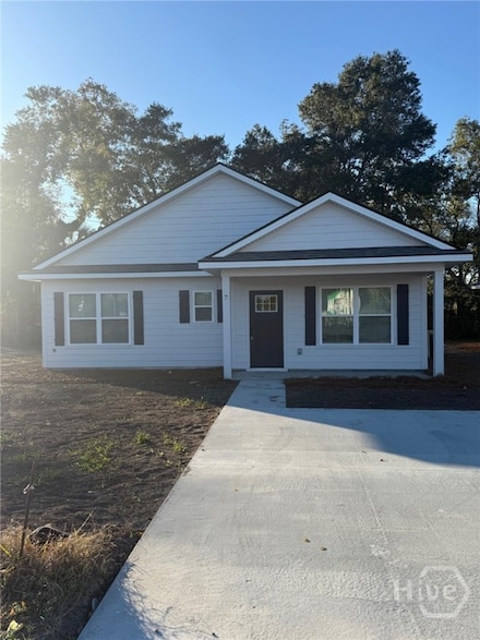 7 Helmken St, Savannah, GA 31404