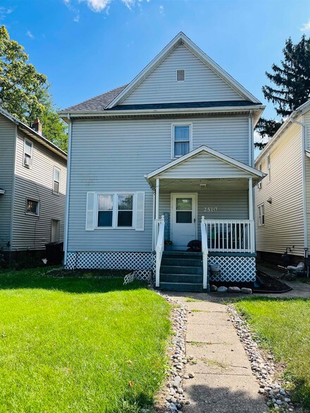2510 Maumee Ave, Fort Wayne, IN 46803
