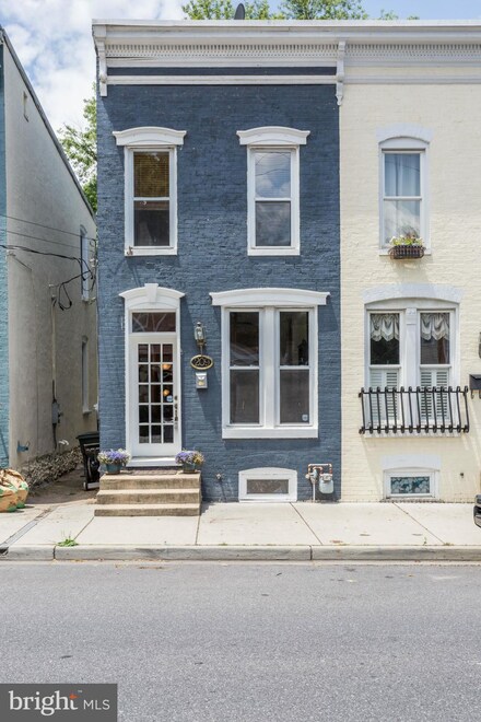 209 Center St, Frederick, MD 21701