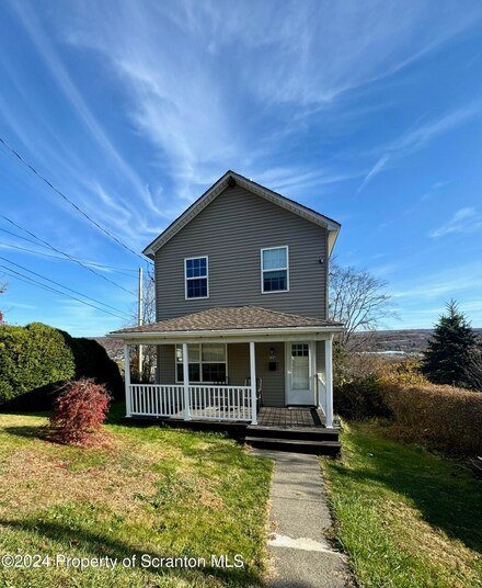 156 5th St Unit L 9, Mayfield, PA 18433